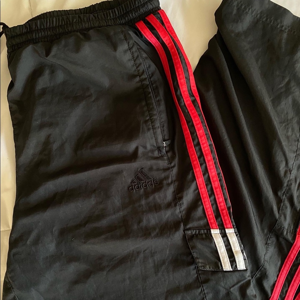retro adidas black track pants 🎲